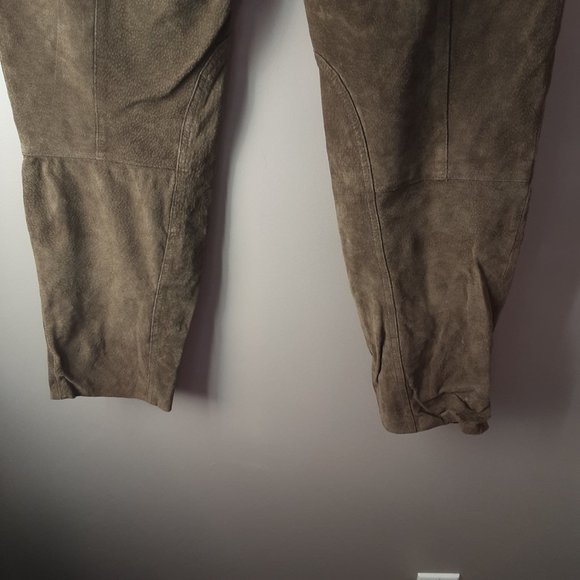 Vintage Khaki Suede Pants, High-Waisted Pleated. Size Small / 7 - Picture 10 of 13